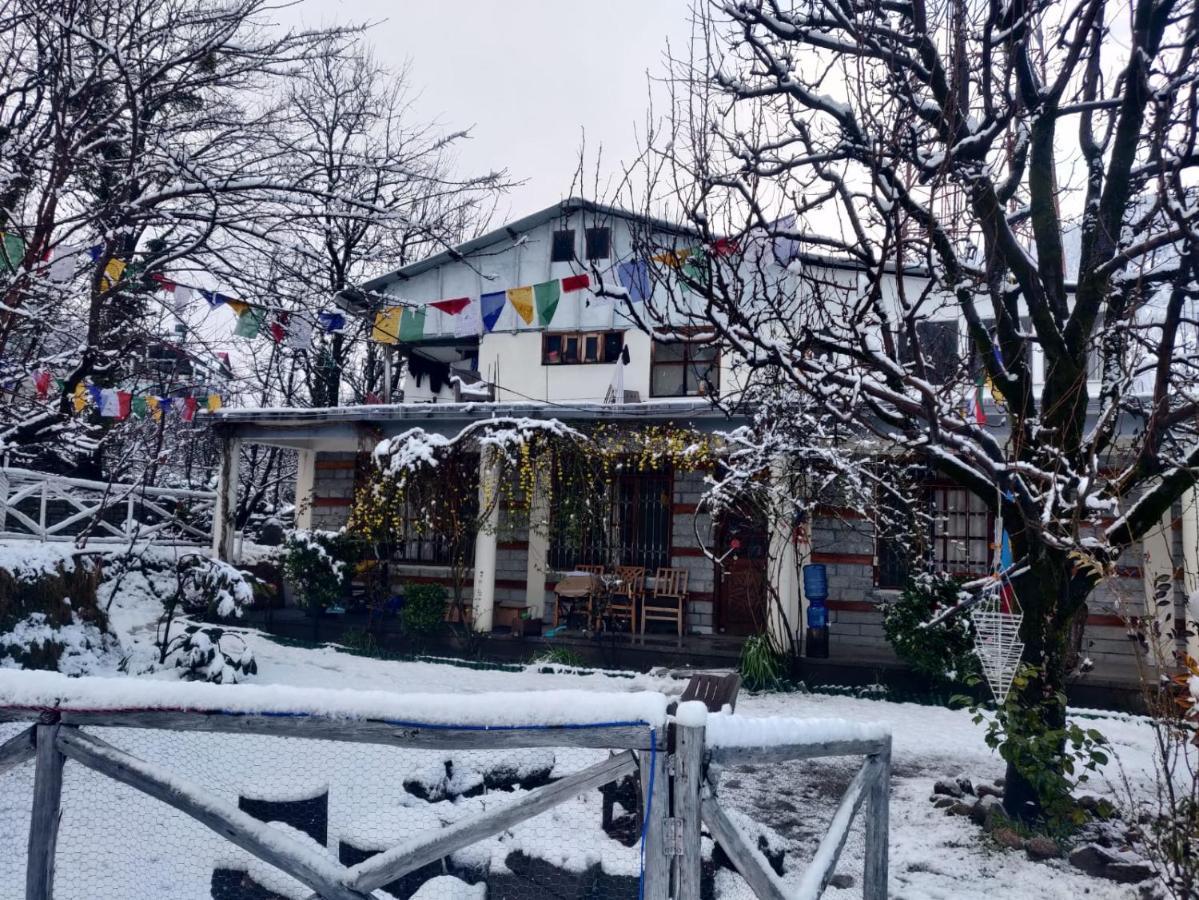 Mars Monkey Hostel & Cafe มะนาลี ภายนอก รูปภาพ